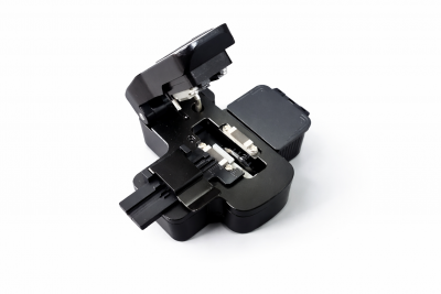  Optical Fiber Cleaver